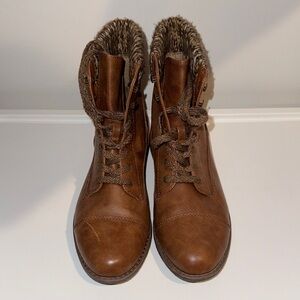 Cozy Brown Lace-Up Boots for Women